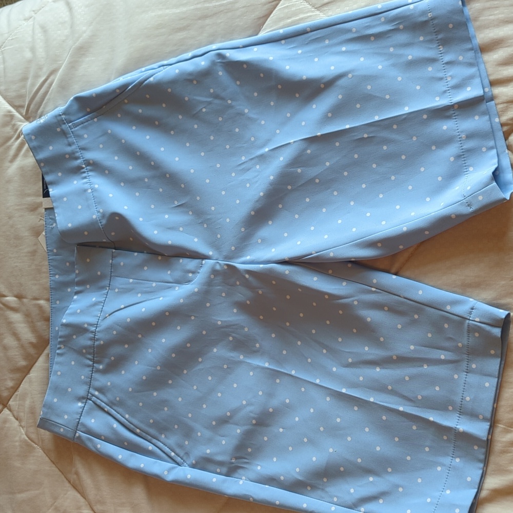 NWT Izod Golf shorts